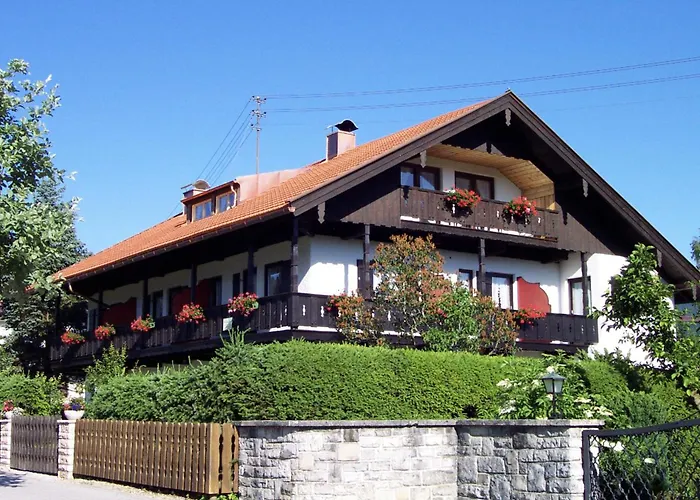 Gaestehaus Tannenheim